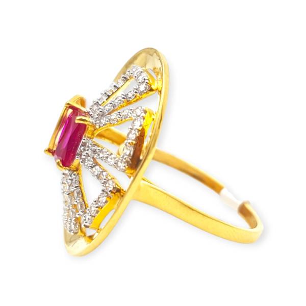Amazing Design Cocktail Ring with Beautiful Zerkons and Design for Ladies